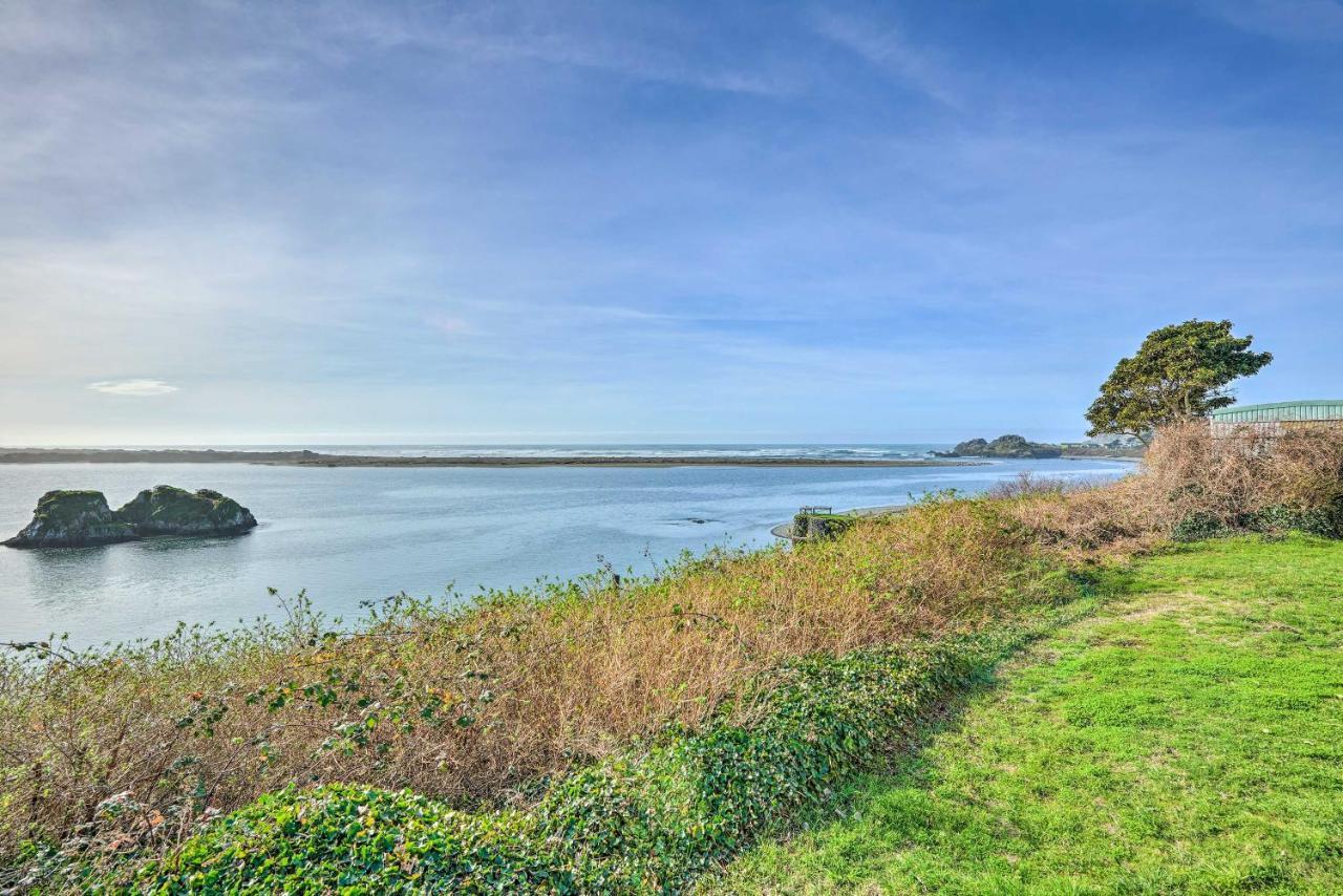 Smith River Vintage Cabin Oceanfront Deck And Views Exterior foto