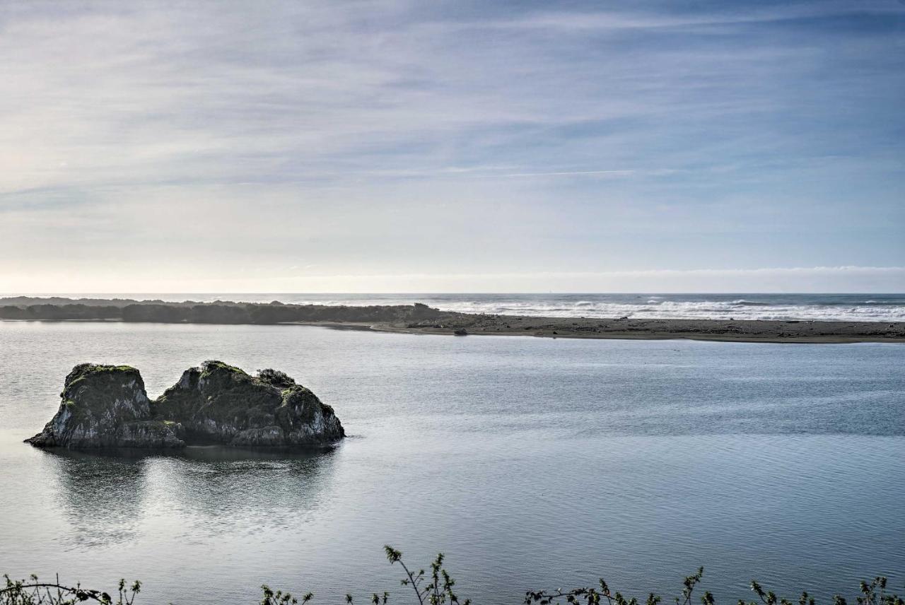 Smith River Vintage Cabin Oceanfront Deck And Views Exterior foto
