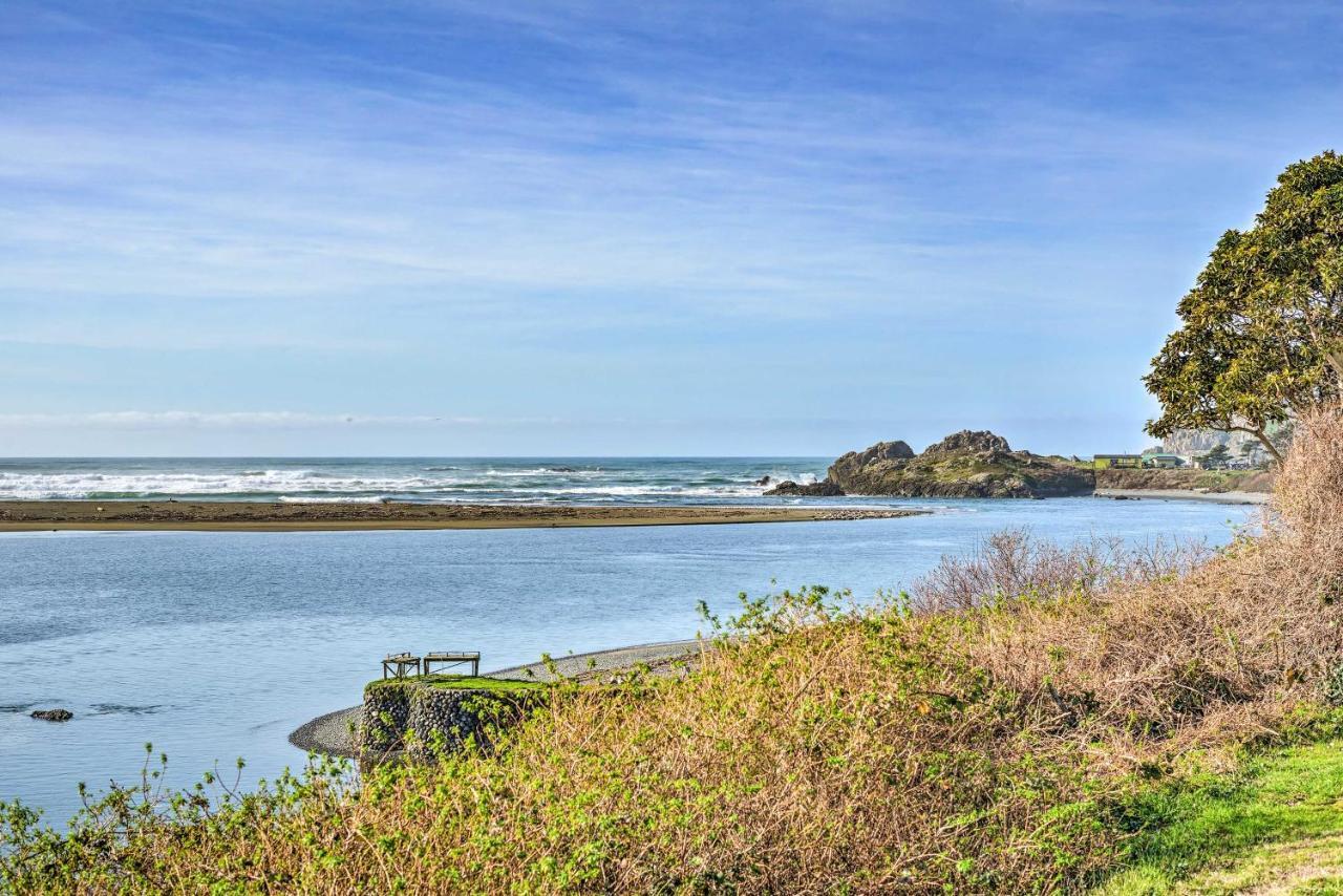 Smith River Vintage Cabin Oceanfront Deck And Views Exterior foto
